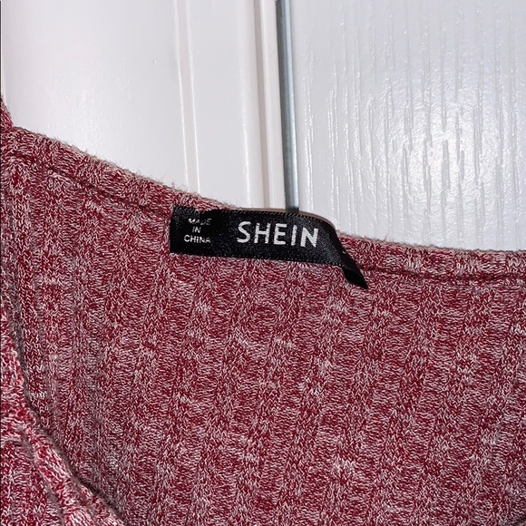 Crop top - Picture 2 of 2